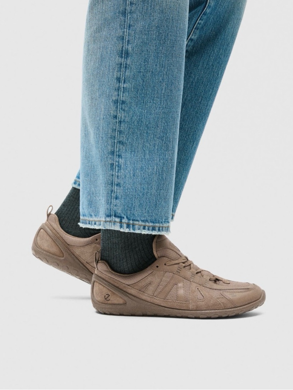 ECCO Biom Lite Taupe
